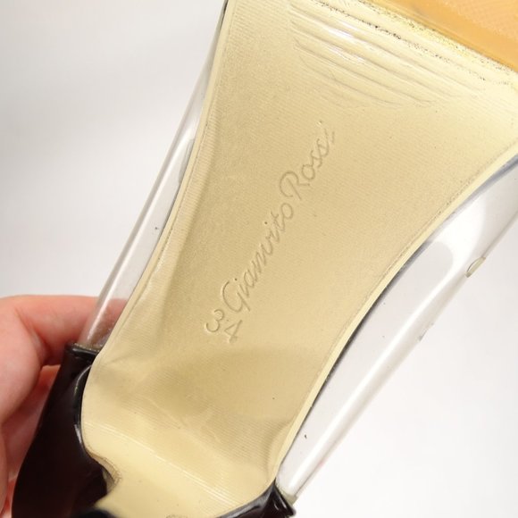 Gianvito Rossi Plexi Patent PVC Clear Pump Heels - Picture 11 of 12